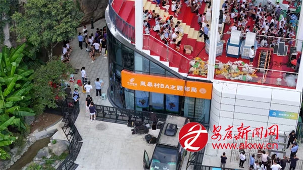 ” 邮政满发力 - 安康新闻网AG真人娱乐网址服务“村BA(图3)